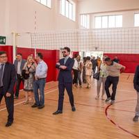 Un momento dell'inaugurazione della nuova palestra del plesso 