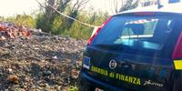 Una discarica scoperta dalla Gdf