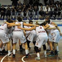 Le ragazze del Salerno Basket prima di una gara amichevole