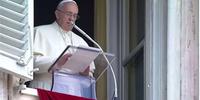 Papa Francesco durante la recita dell'Angelus