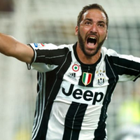 L'attaccante Gonzalo Higuain