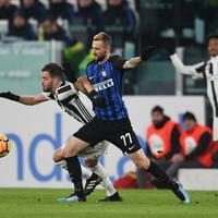 Un'azione di Juventus-Inter