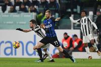 Un'azione di Juventus-Inter