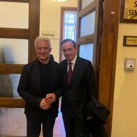 Il sindaco Vincenzo Napoli con l'ad della Salernitana Maurizio Milan stamattina in Comune