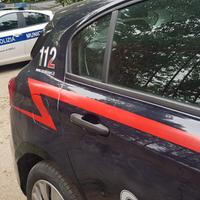 Carabinieri e vigili urbani alla marina di Campolongo