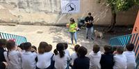 L’associazione Zoofila Nocerina durante un progetto di sensibilizzazione tenuto in alcune scuole della città