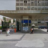 L'ingresso dell'ospedale 