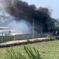 L'incendio di oggi pomeriggio a Ponte Barizzo